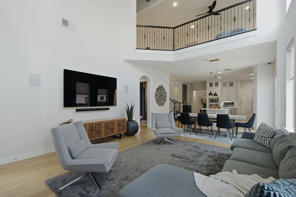 744 E Lake Drive Coppell TX 75019