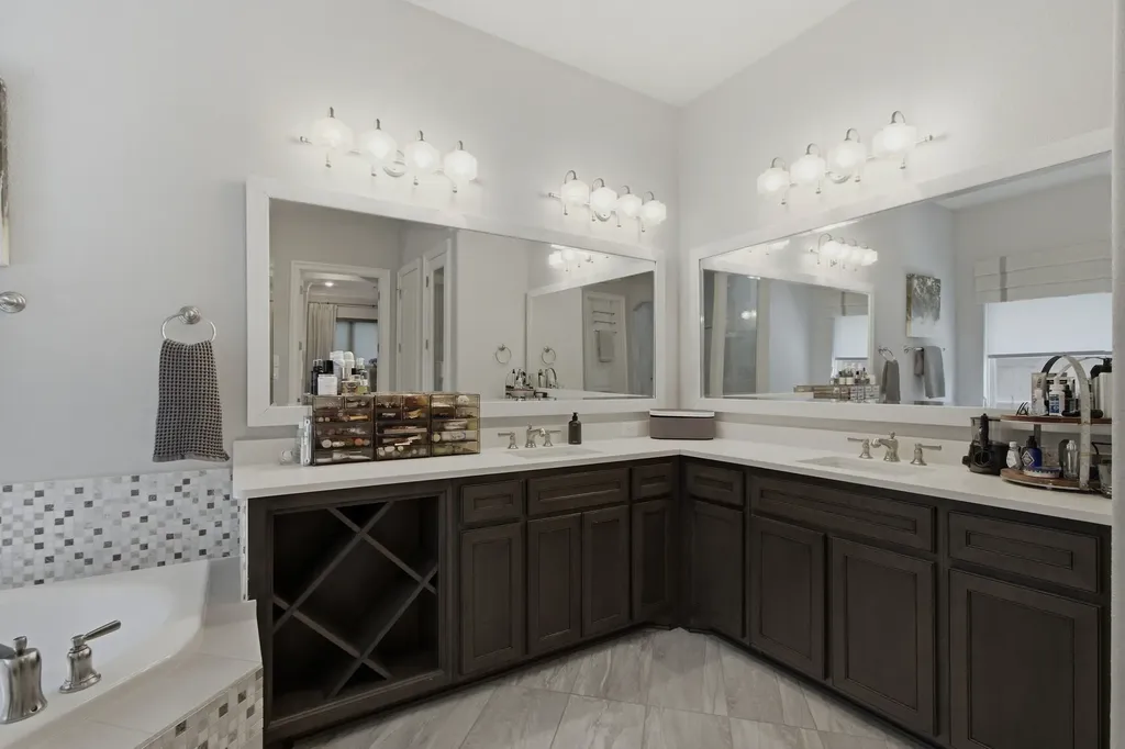 744 E Lake Drive Coppell TX 75019