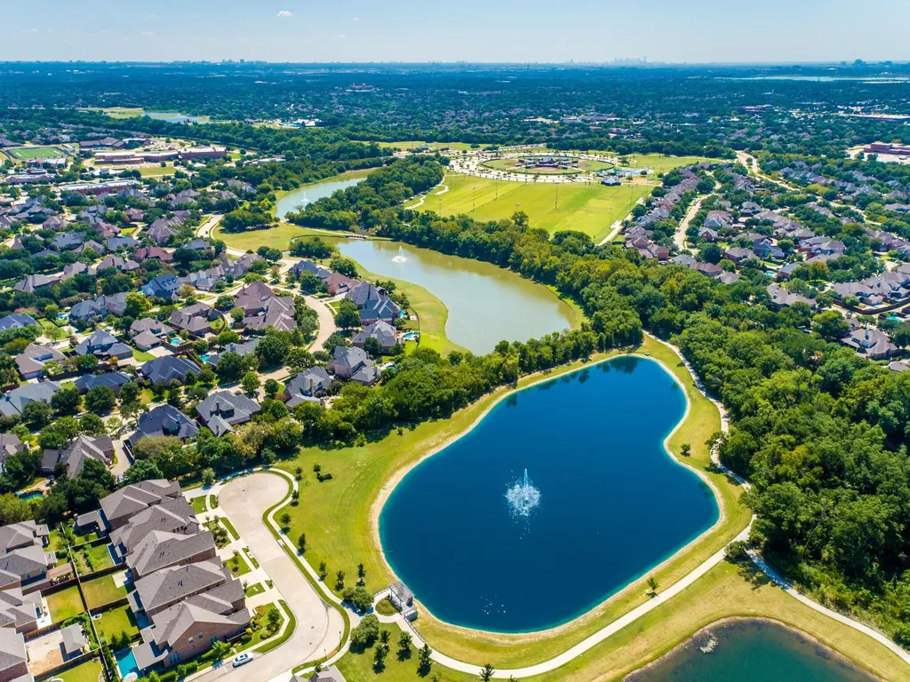 744 E Lake Drive Coppell TX 75019