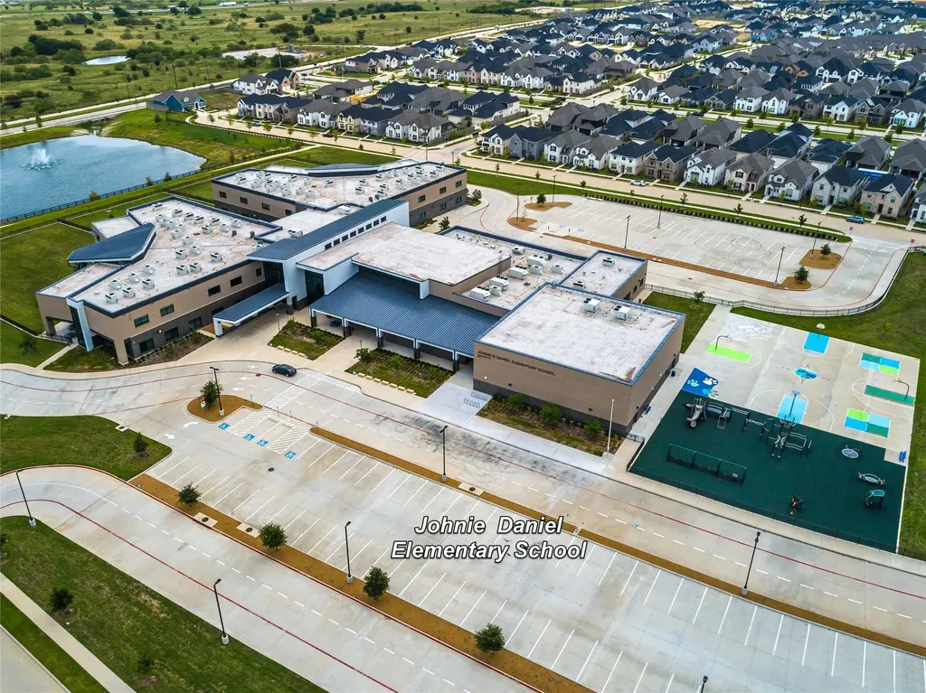 2412 Elm Place Northlake TX 76247