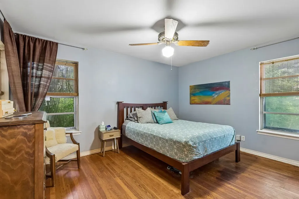 8031 Fall River Drive Dallas TX 75228