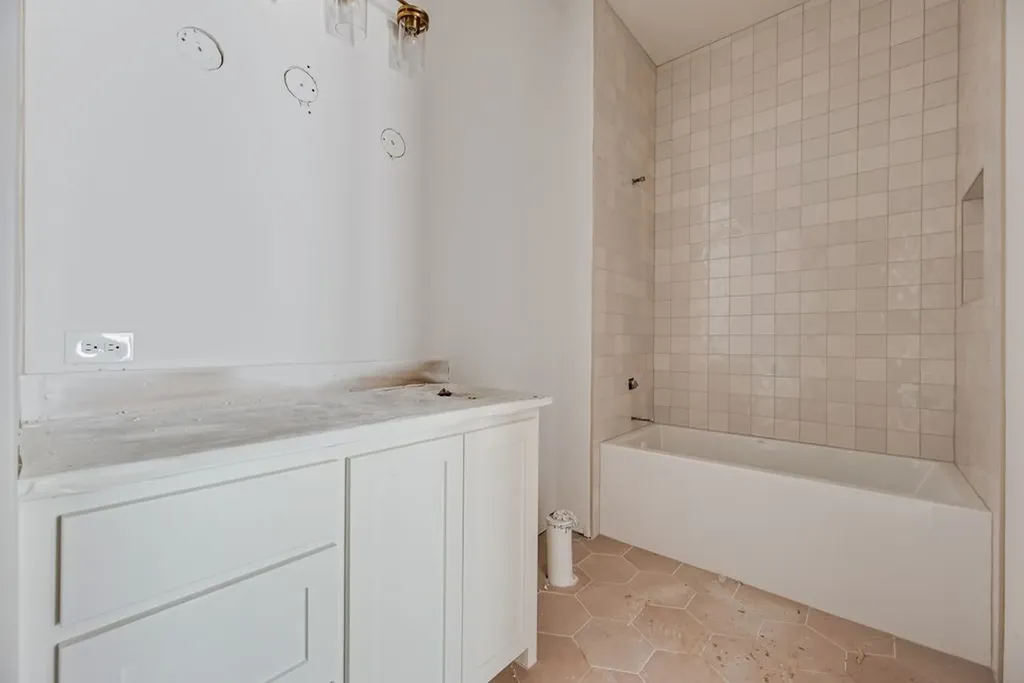7 Horseshoe Drive Highland Village TX 75077