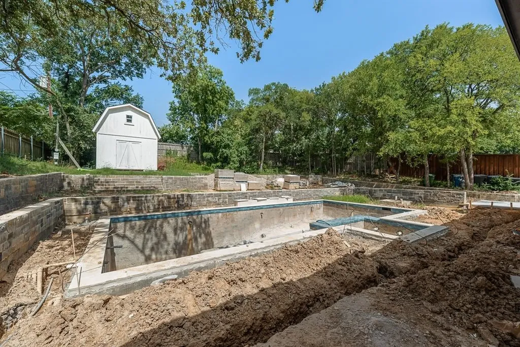 7 Horseshoe Drive Highland Village TX 75077