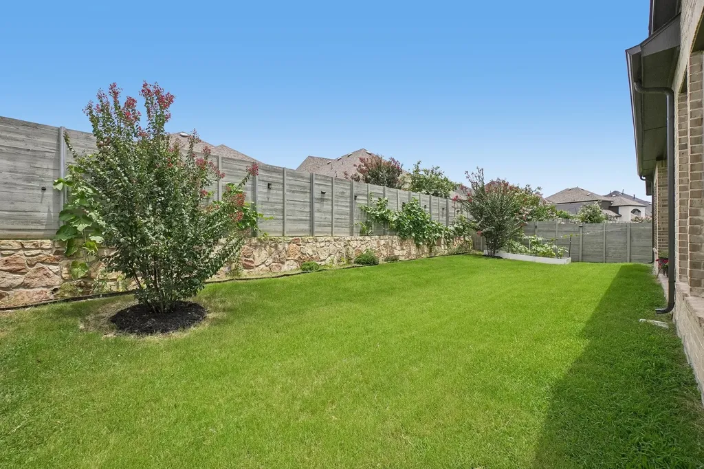 1816 Longspur Drive Argyle TX 76226