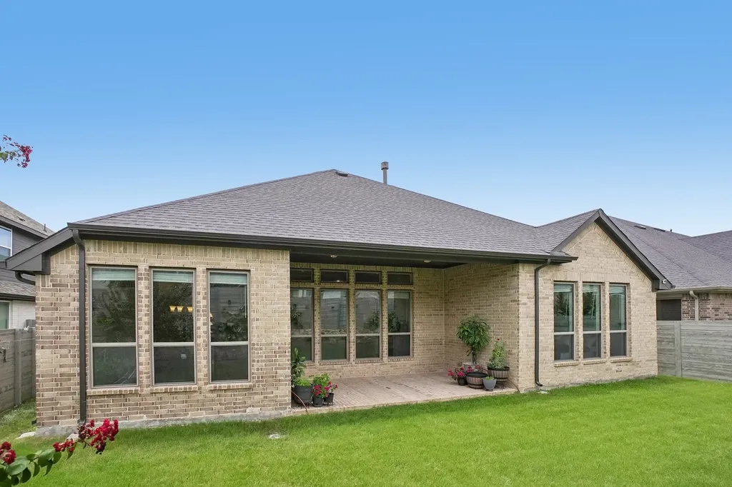 1816 Longspur Drive Argyle TX 76226