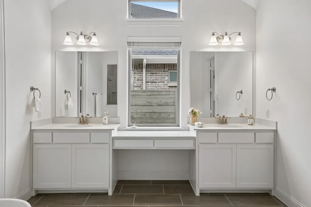 1816 Longspur Drive Argyle TX 76226