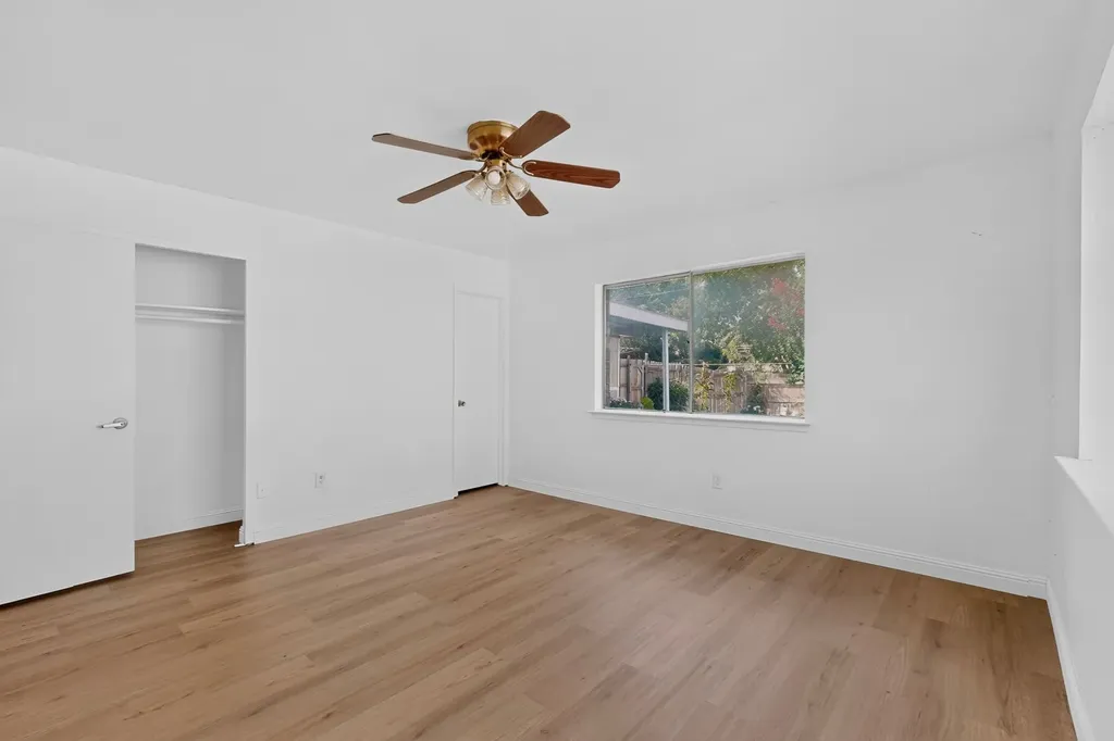 2709 Laramie Street Irving TX 75062