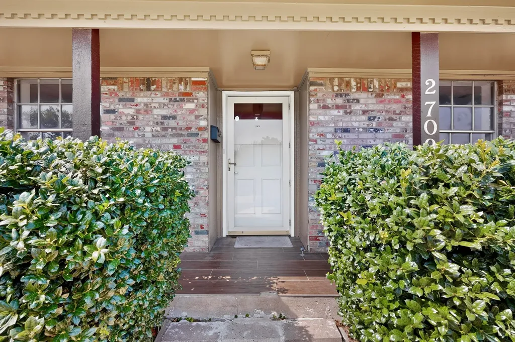 2709 Laramie Street Irving TX 75062