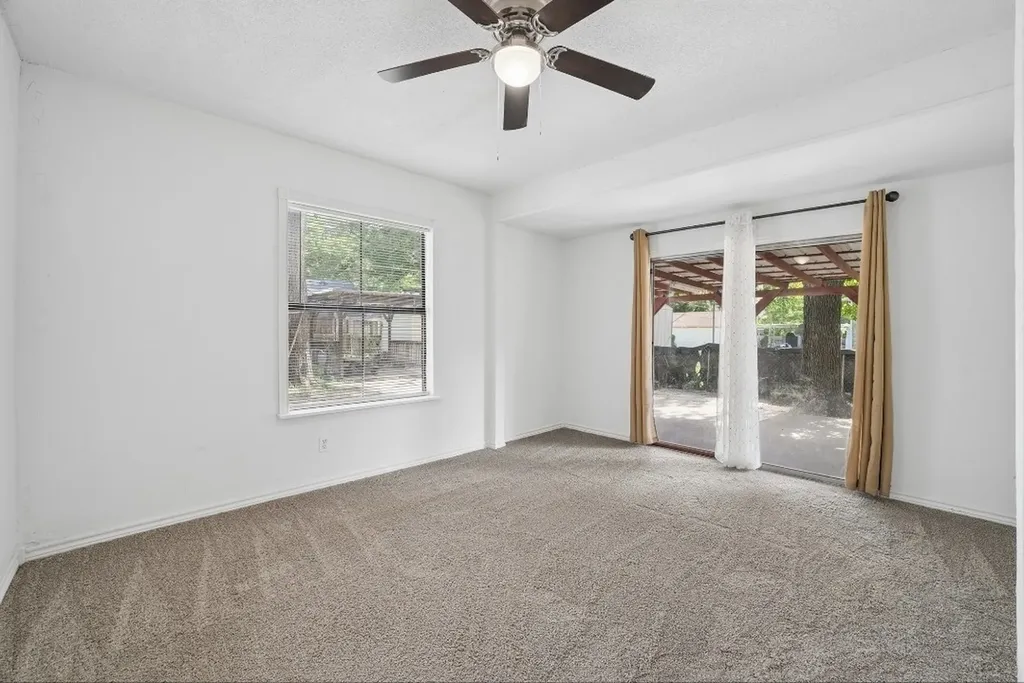 2725 Aster Street Dallas TX 75211