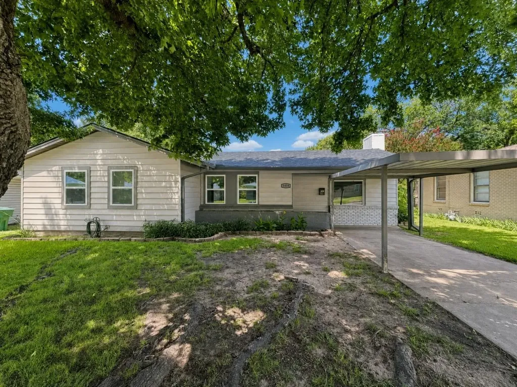 1414 N Binkley Avenue Sherman TX 75092
