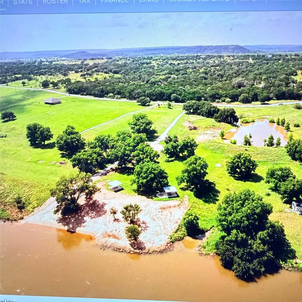 15 Waterwood Loop Mineral Wells TX 76067