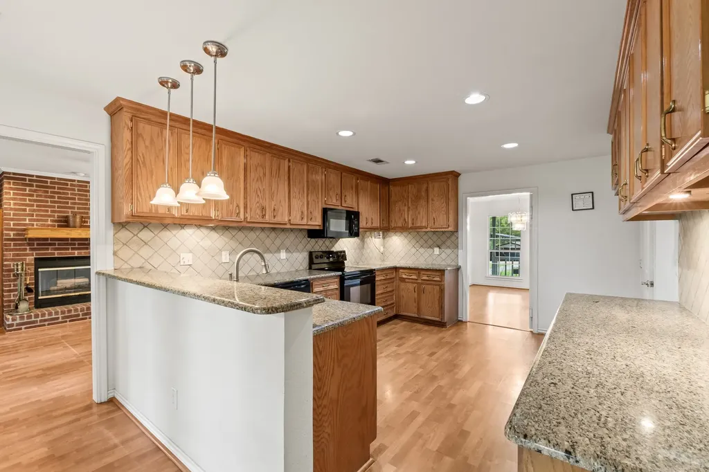 245 Shady Shores Drive Mabank TX 75156