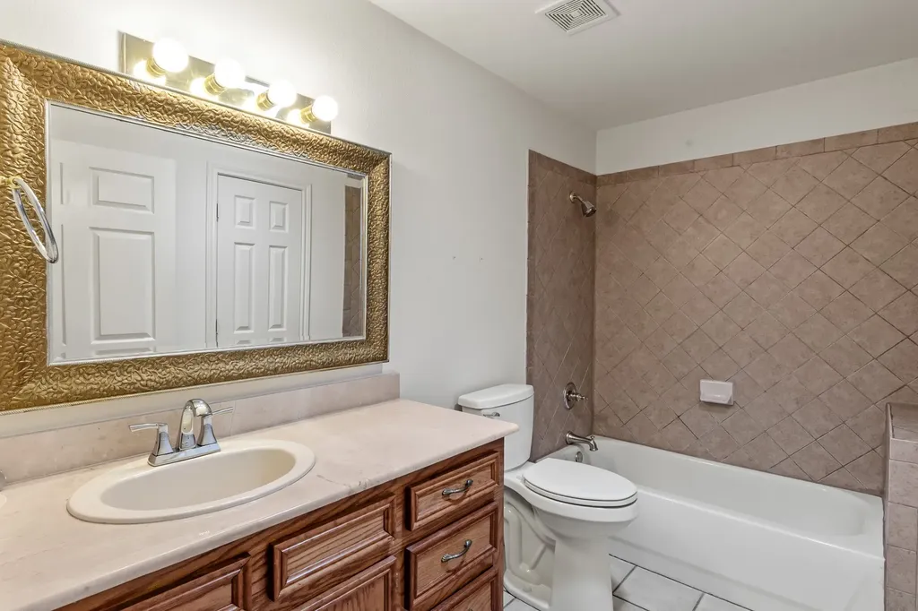 245 Shady Shores Drive Mabank TX 75156
