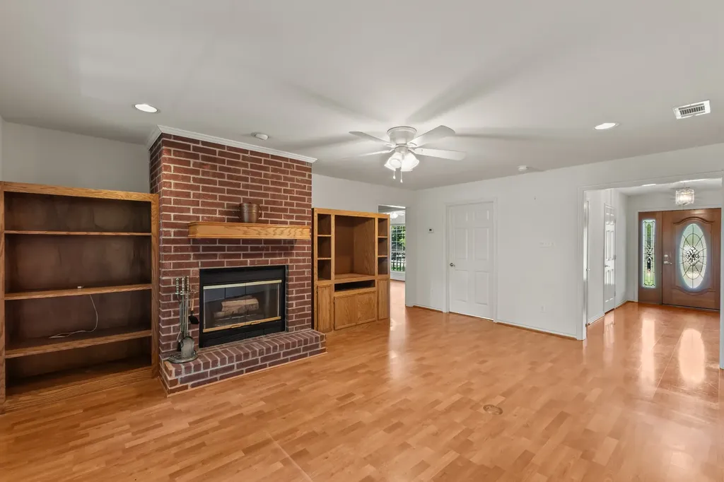 245 Shady Shores Drive Mabank TX 75156