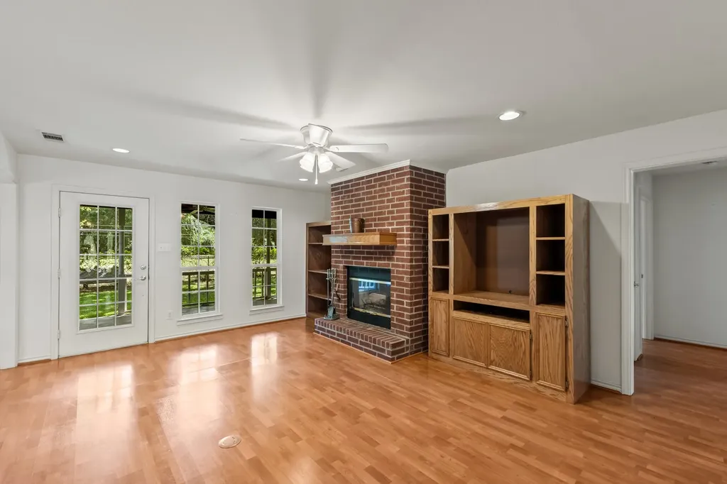 245 Shady Shores Drive Mabank TX 75156