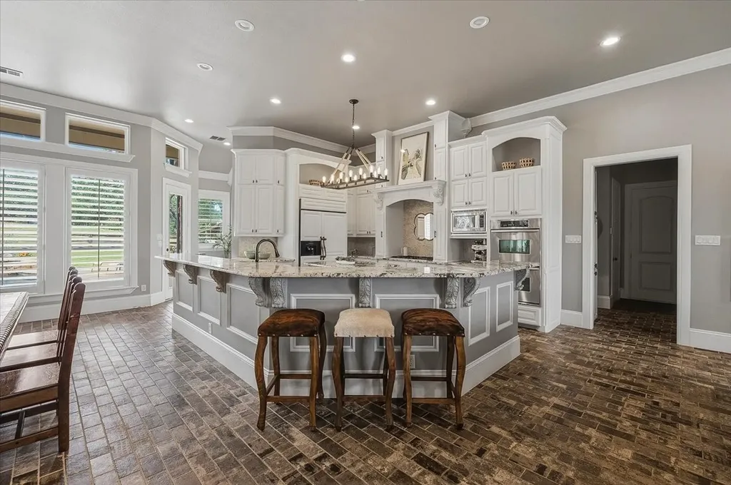 165 Dove Creek Road Argyle TX 76226
