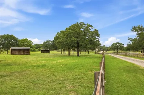 165 Dove Creek Road Argyle TX 76226