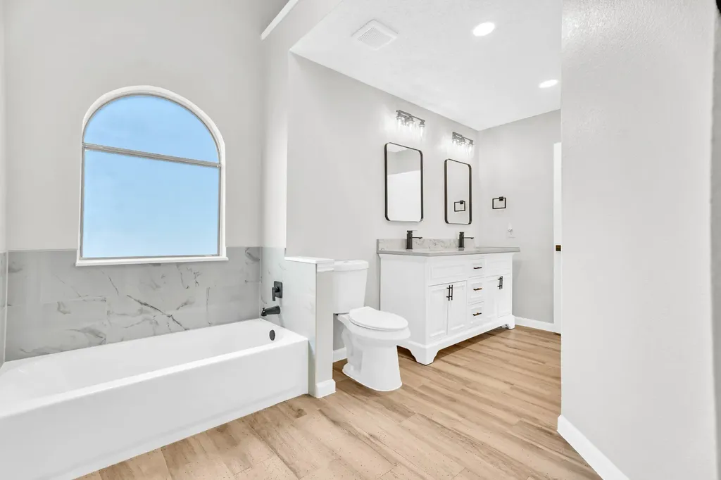 613 Laurel Street Cedar Hill TX 75104