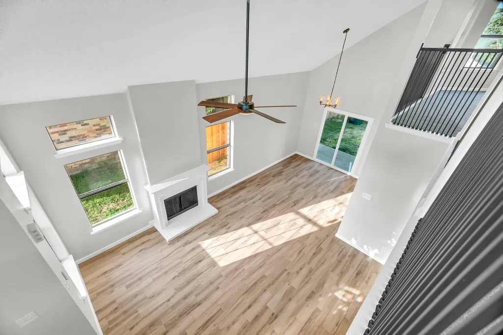 613 Laurel Street Cedar Hill TX 75104