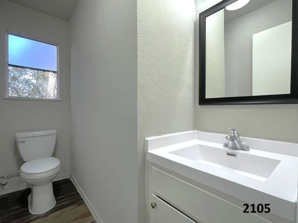 2101 Knoll Crest Drive Arlington TX 76014