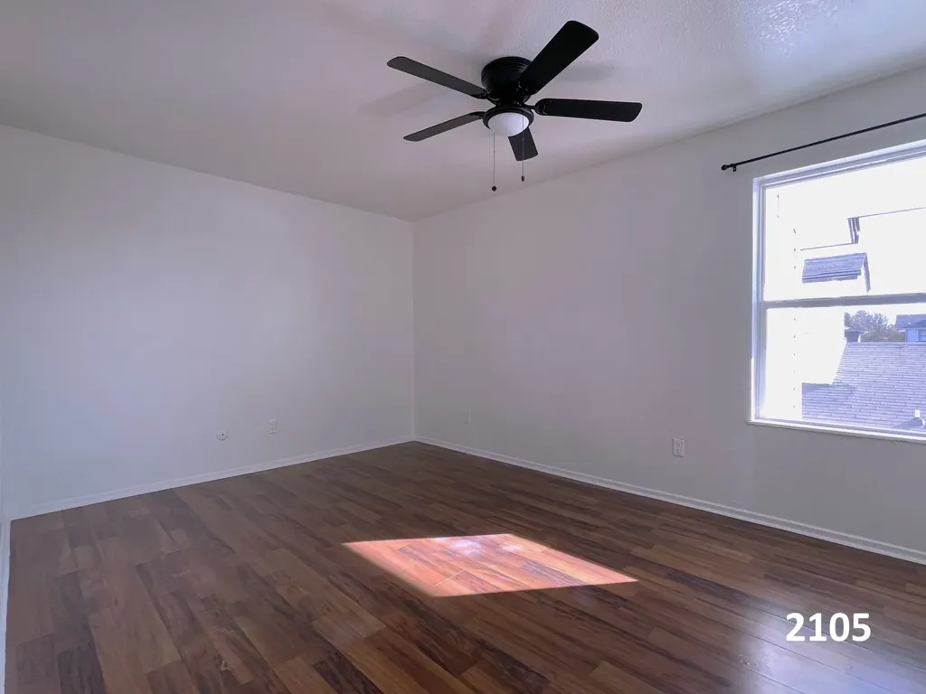 2101 Knoll Crest Drive Arlington TX 76014