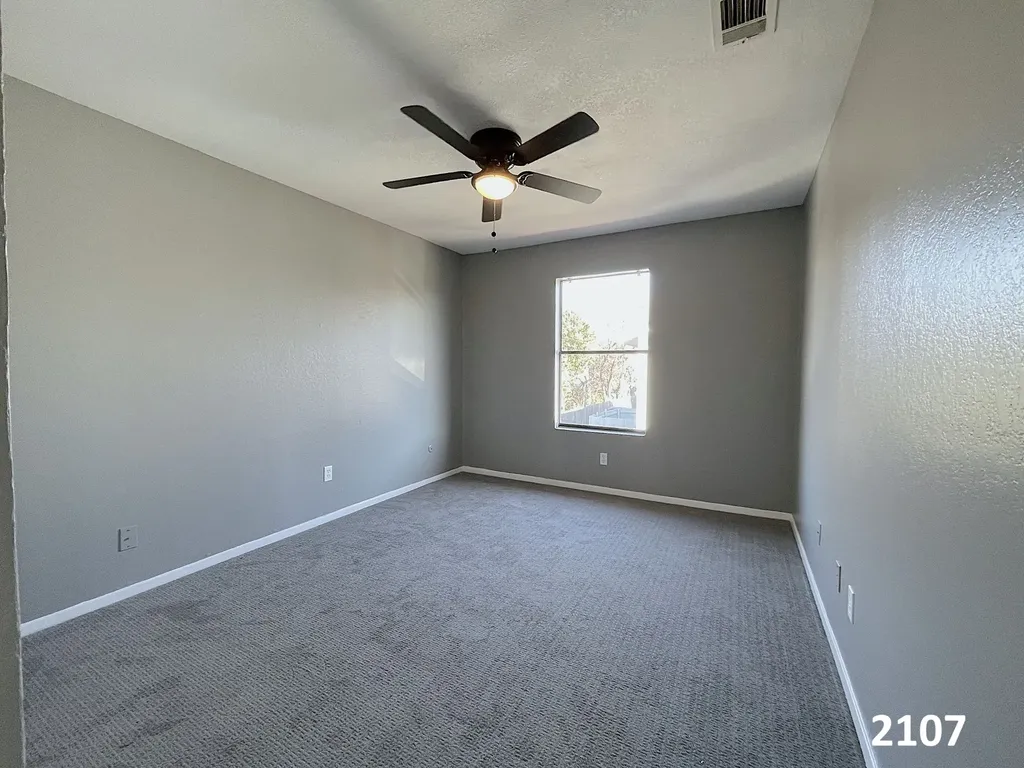 2101 Knoll Crest Drive Arlington TX 76014
