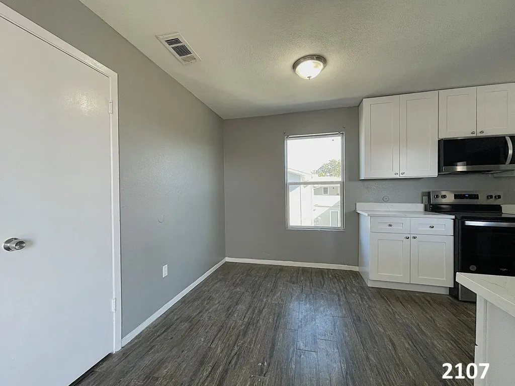 2101 Knoll Crest Drive Arlington TX 76014