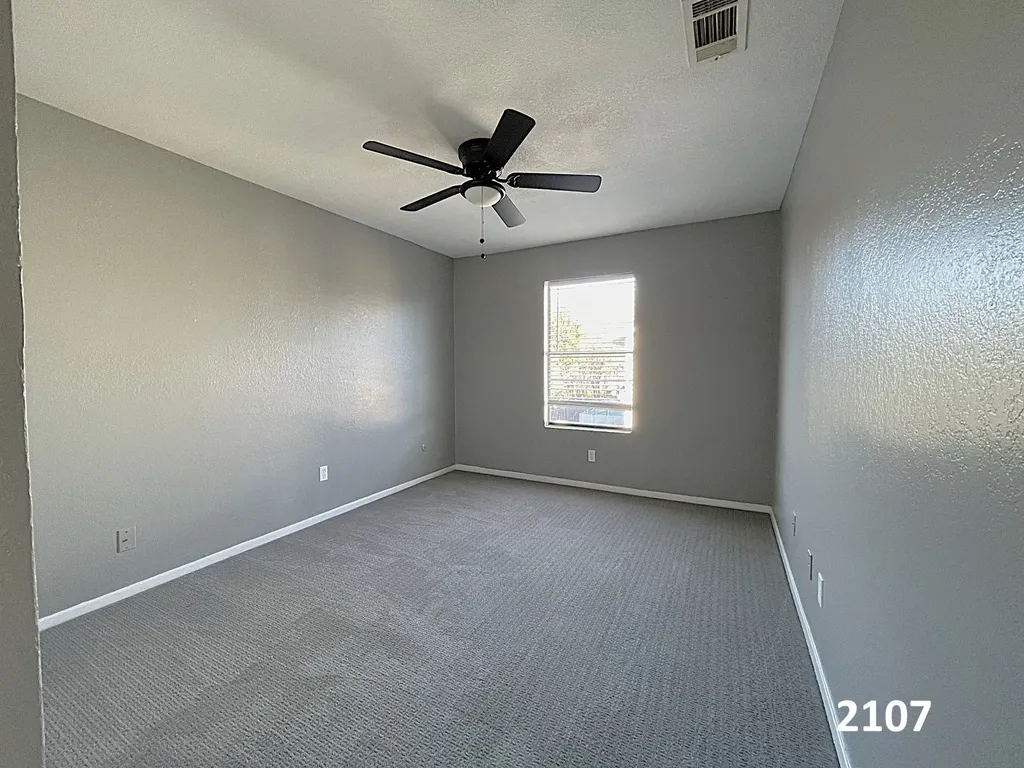 2101 Knoll Crest Drive Arlington TX 76014