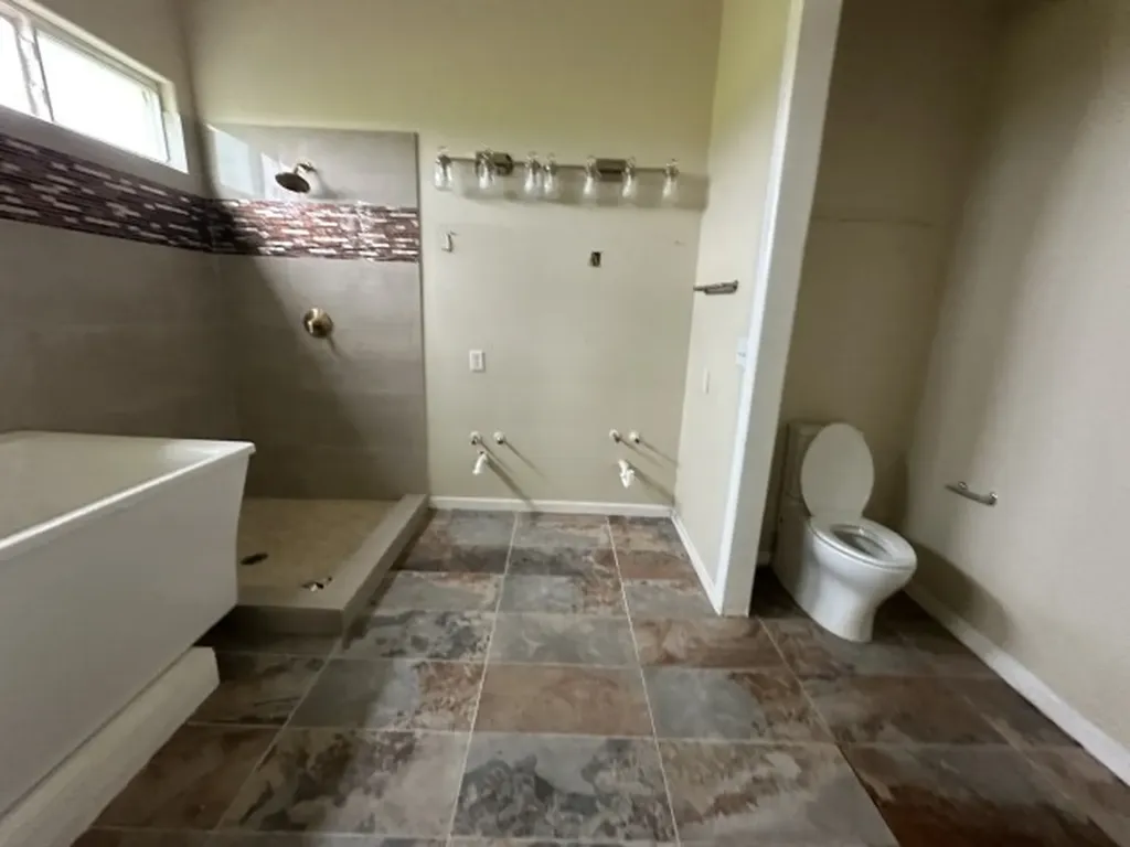 487 Whispering Way Red Oak TX 75154