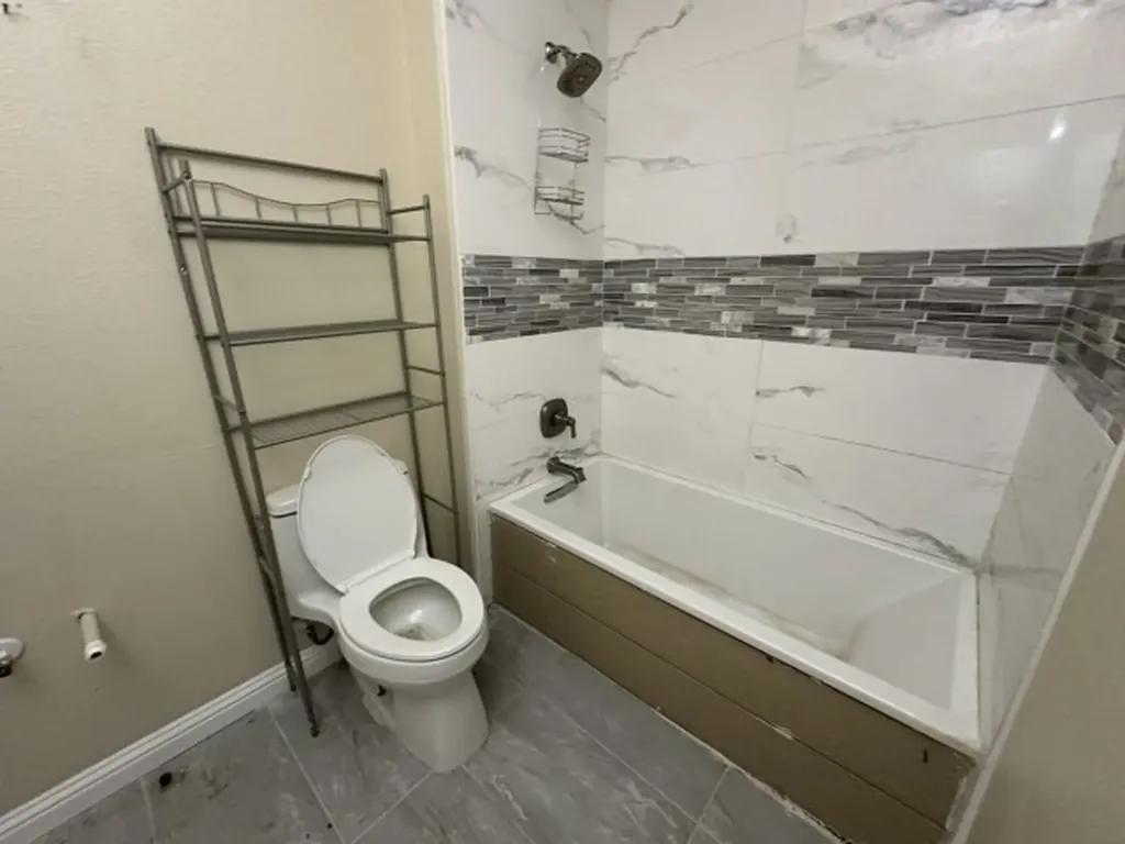 487 Whispering Way Red Oak TX 75154