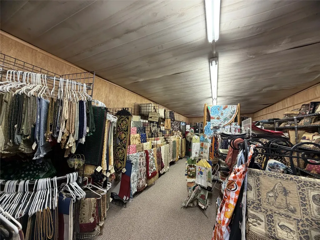 315 S Broadway Street Bells TX 75414