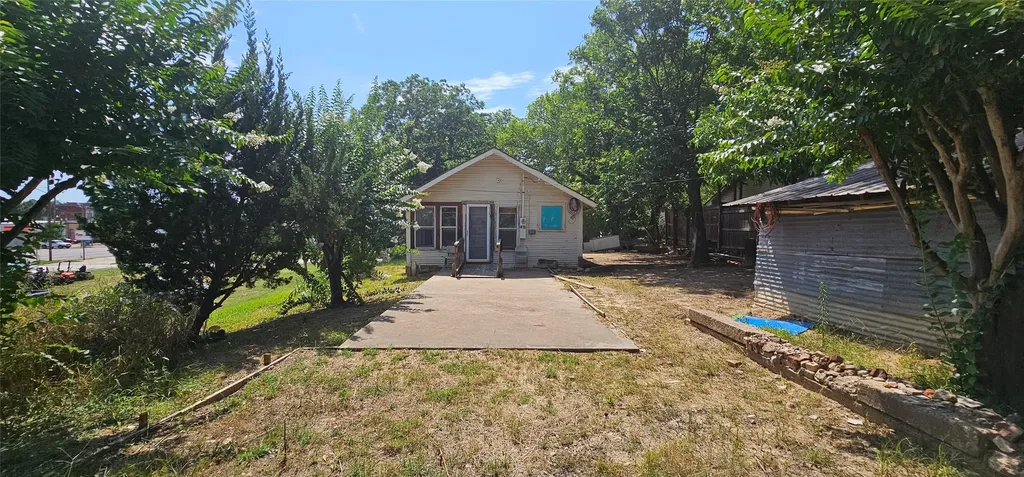 314 N Green Street Grand Saline TX 75140