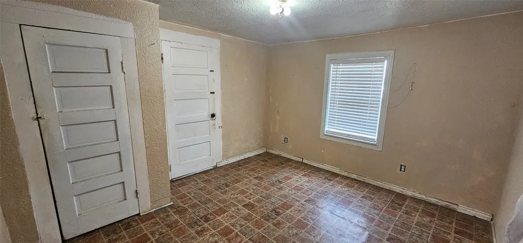 314 N Green Street Grand Saline TX 75140