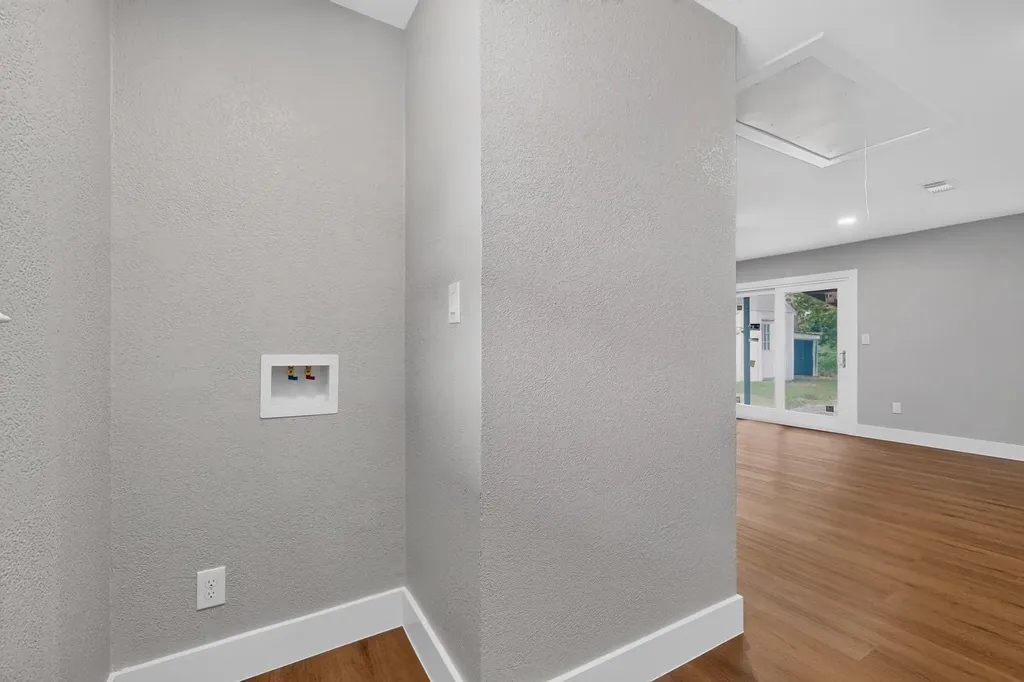4819 Navajo Trail Balch Springs TX 75180