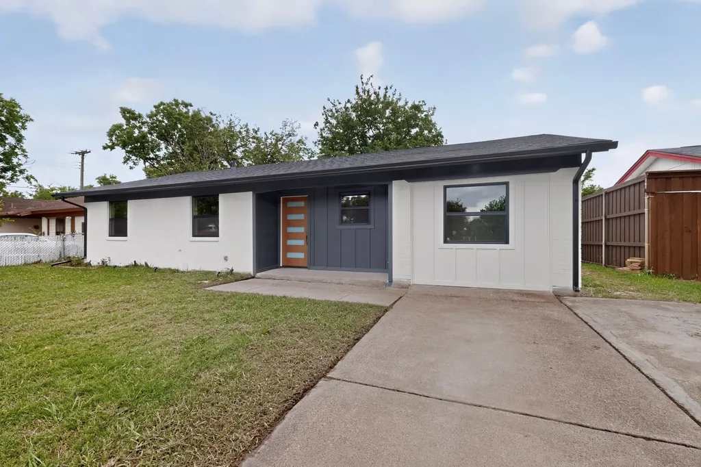 4819 Navajo Trail Balch Springs TX 75180