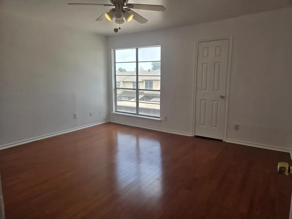 7175 Fair Oaks Avenue Dallas TX 75231