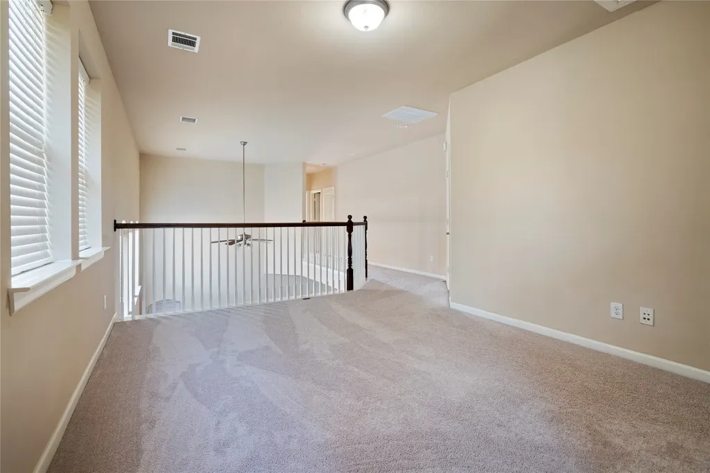 1016 Lone Ivory Trail Arlington TX 76005
