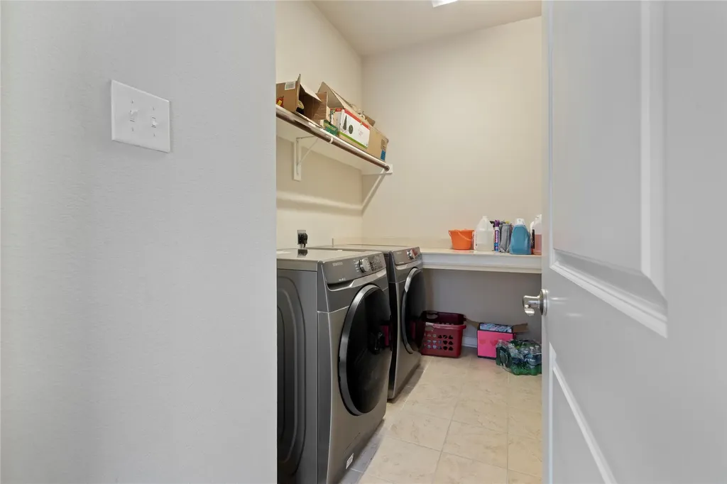 1016 Lone Ivory Trail Arlington TX 76005