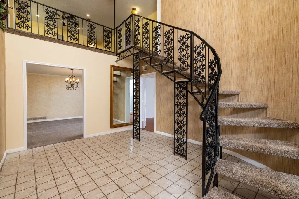 3809 Diamond Loch W North Richland Hills TX 76180
