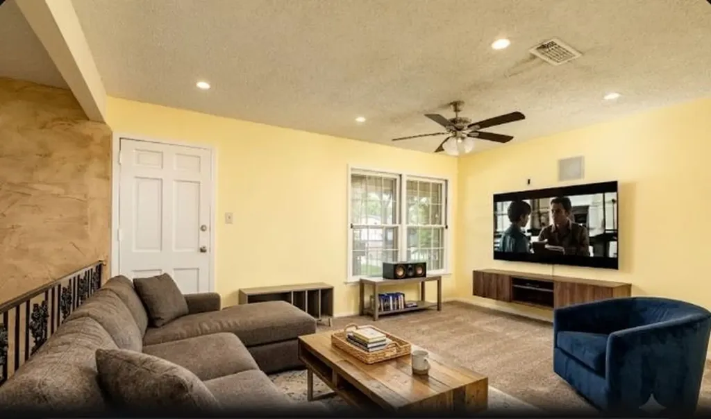 3809 Diamond Loch W North Richland Hills TX 76180