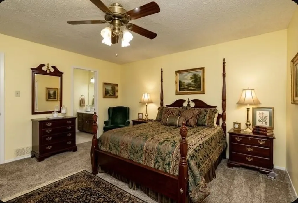3809 Diamond Loch W North Richland Hills TX 76180