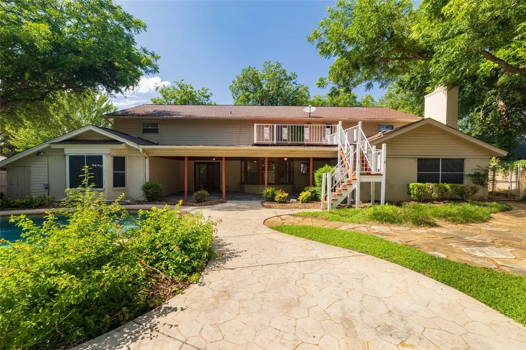 3809 Diamond Loch W North Richland Hills TX 76180