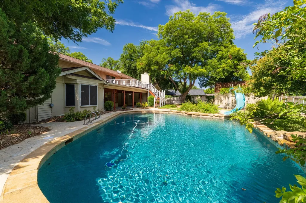 3809 Diamond Loch W North Richland Hills TX 76180