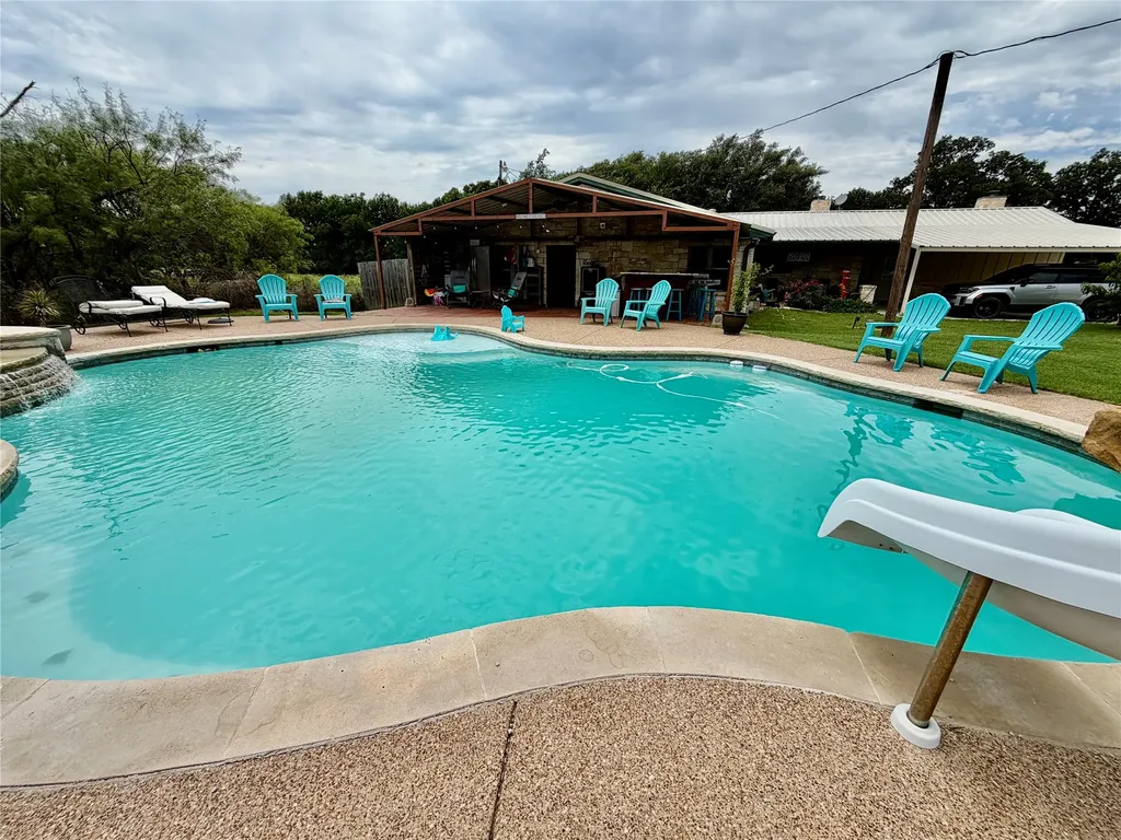309 County Road 461 Eastland TX 76448