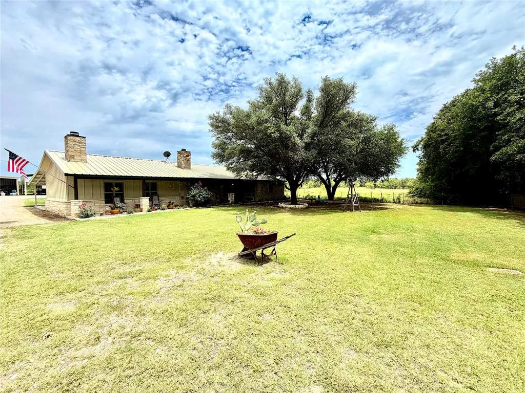 309 County Road 461 Eastland TX 76448