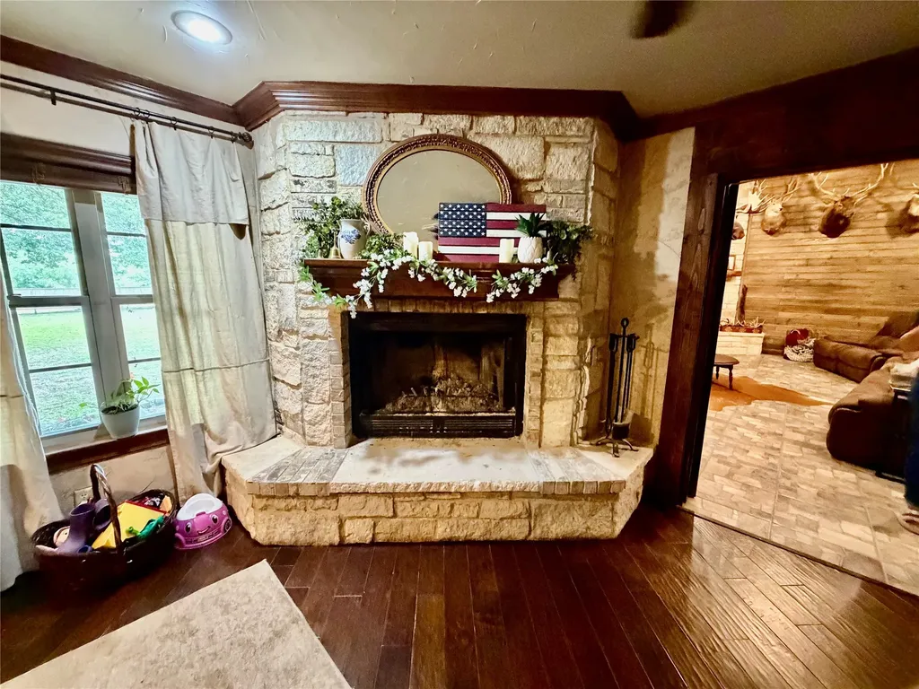 309 County Road 461 Eastland TX 76448