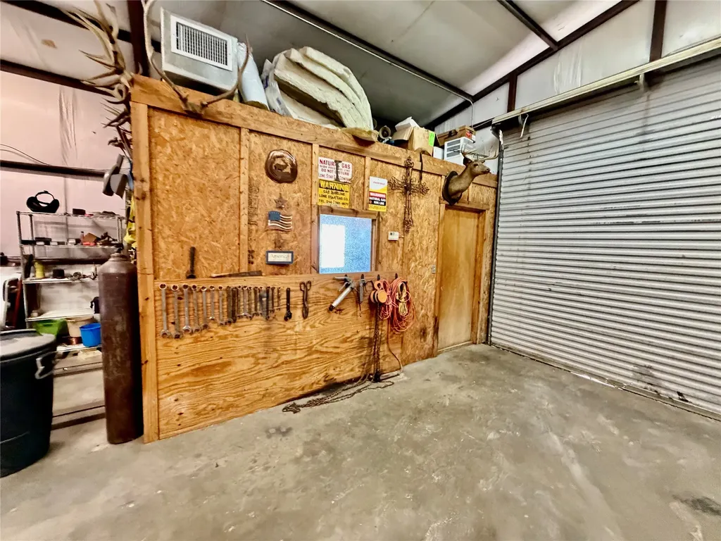 309 County Road 461 Eastland TX 76448