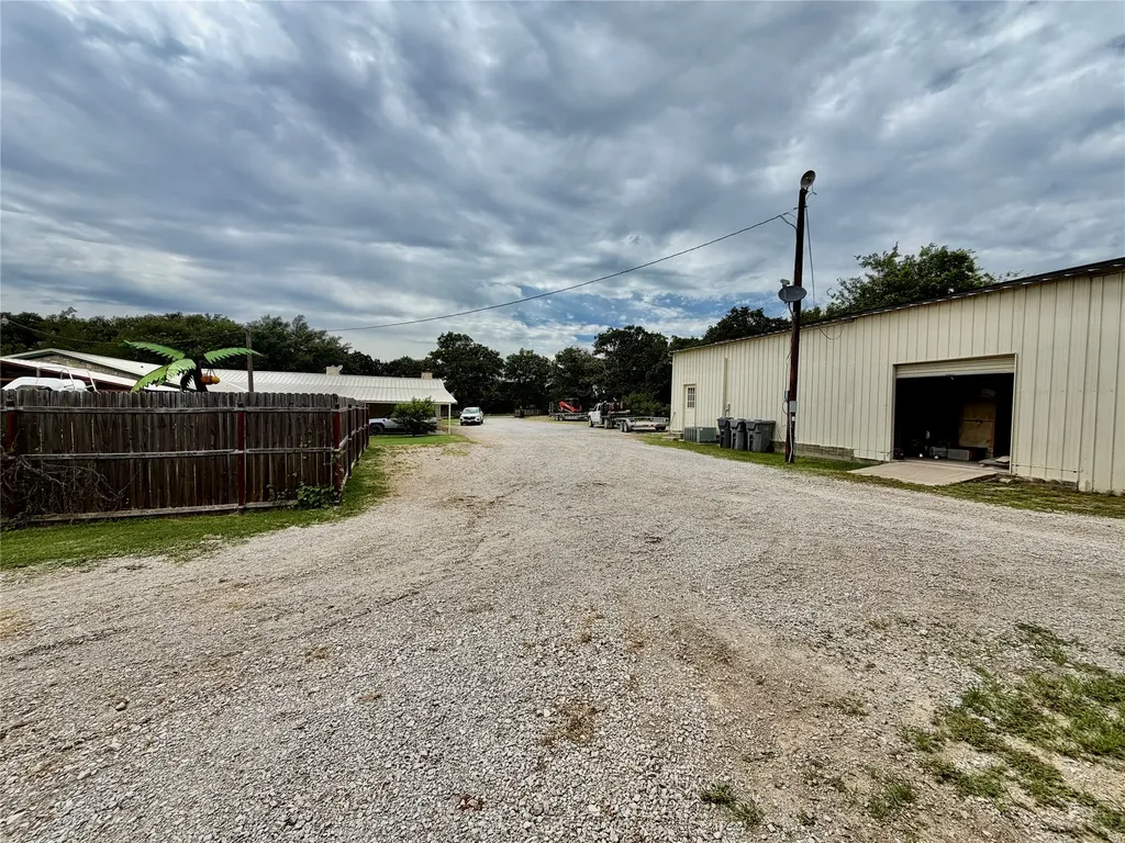 309 County Road 461 Eastland TX 76448
