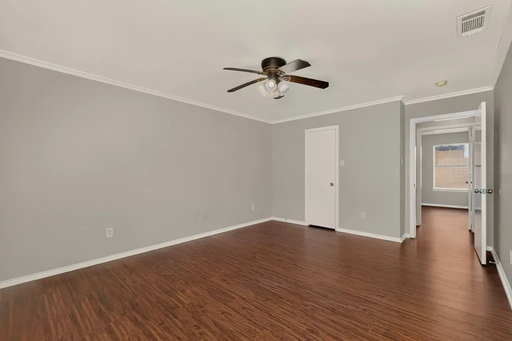 4823 Mexico Court Dallas TX 75236