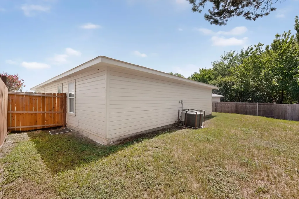4823 Mexico Court Dallas TX 75236